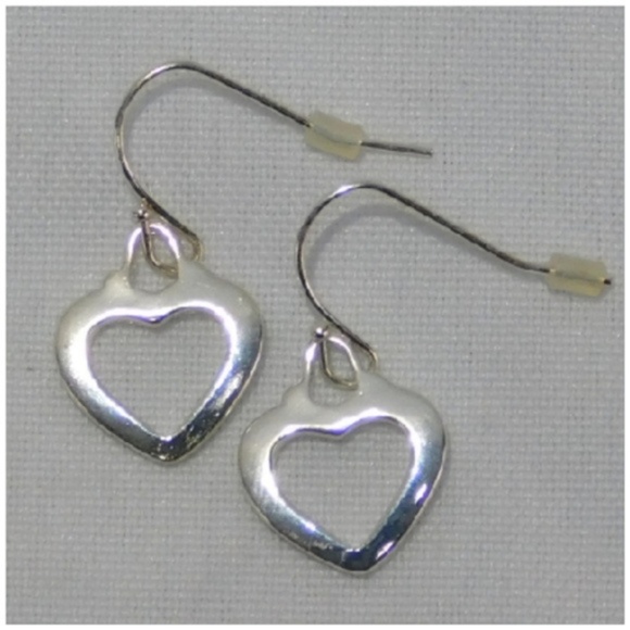 Pierced Hook Earrings. - Picture 4 of 8